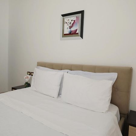 Blue Bay Apartments Sarandë Exterior foto