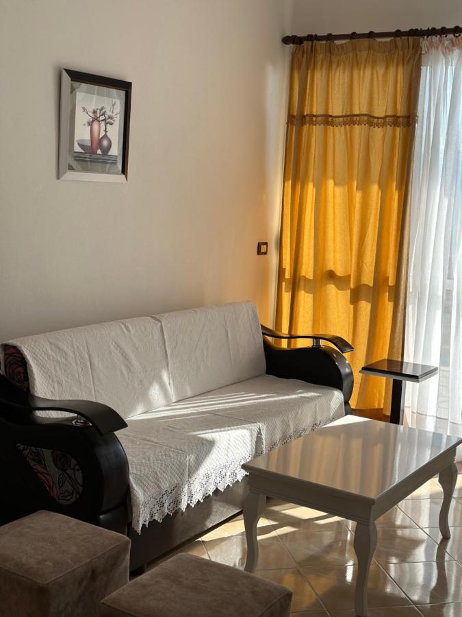 Blue Bay Apartments Sarandë Exterior foto